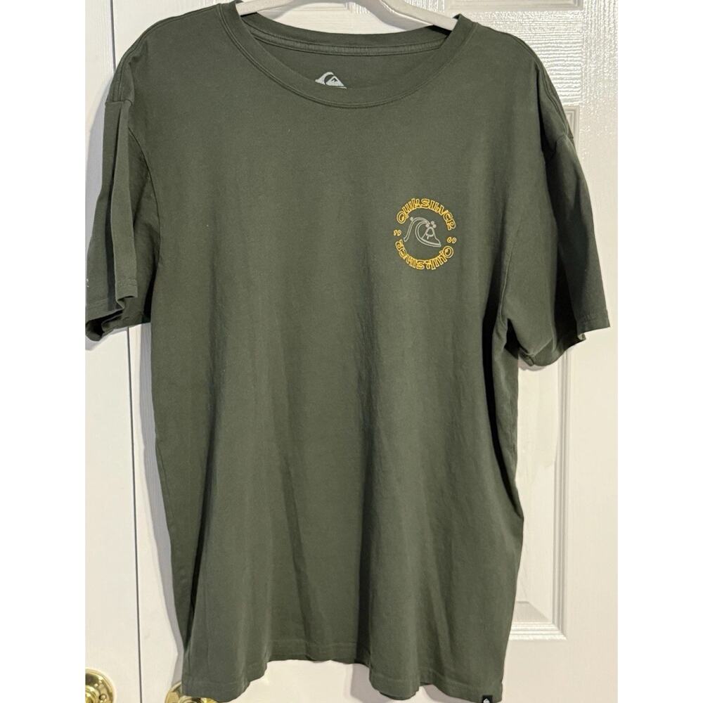 Quiksilver T Shirt Mens XL Green Surf Graphic Logo Back Print Short Sleeve Tee